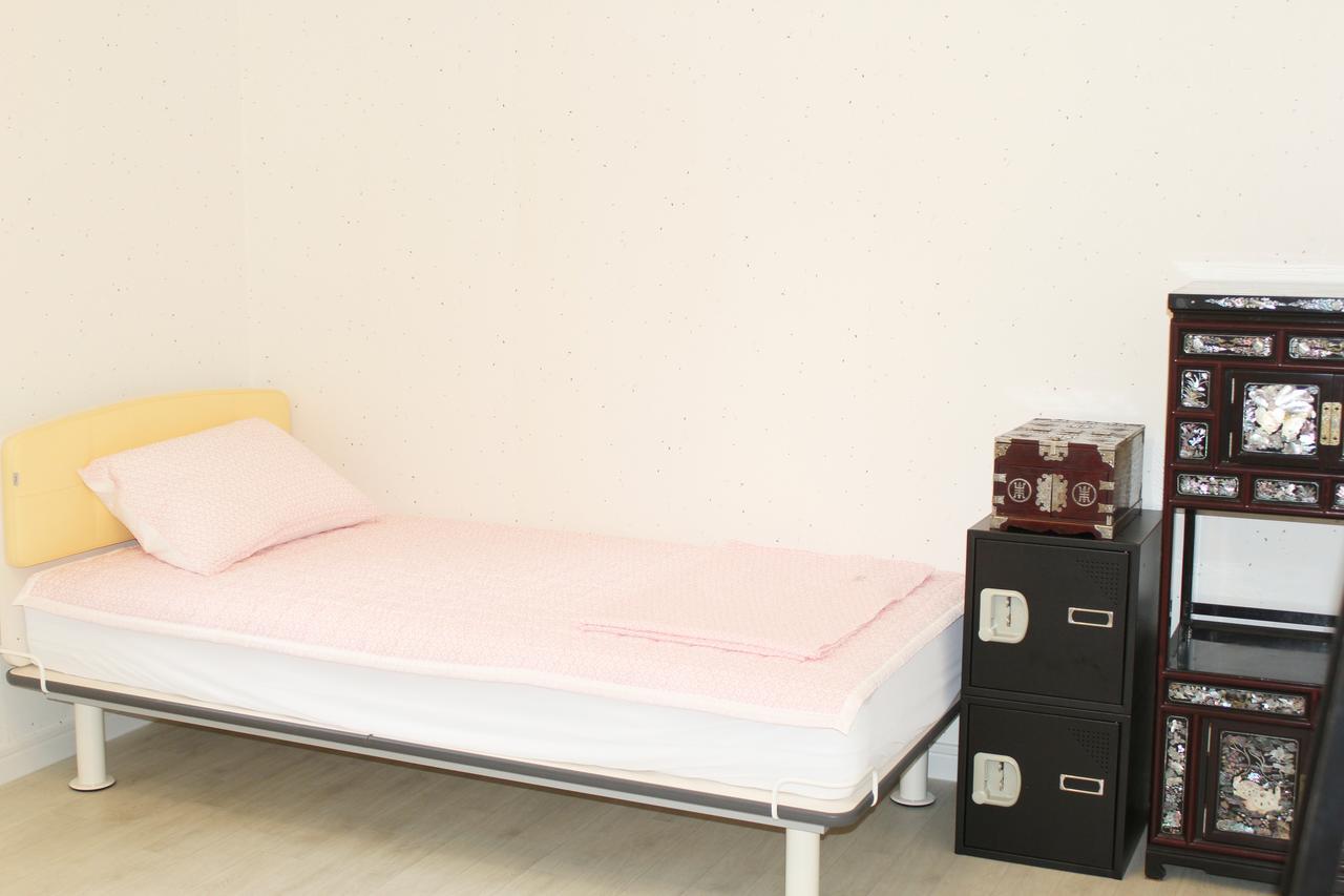 Lia House Hostel ปูซาน ภายนอก รูปภาพ